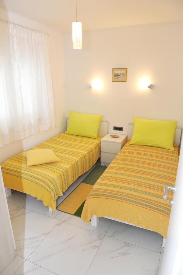 Ondina Apartments Pula Exterior foto