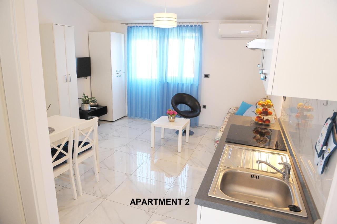Ondina Apartments Pula Exterior foto