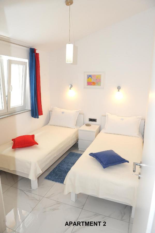 Ondina Apartments Pula Exterior foto